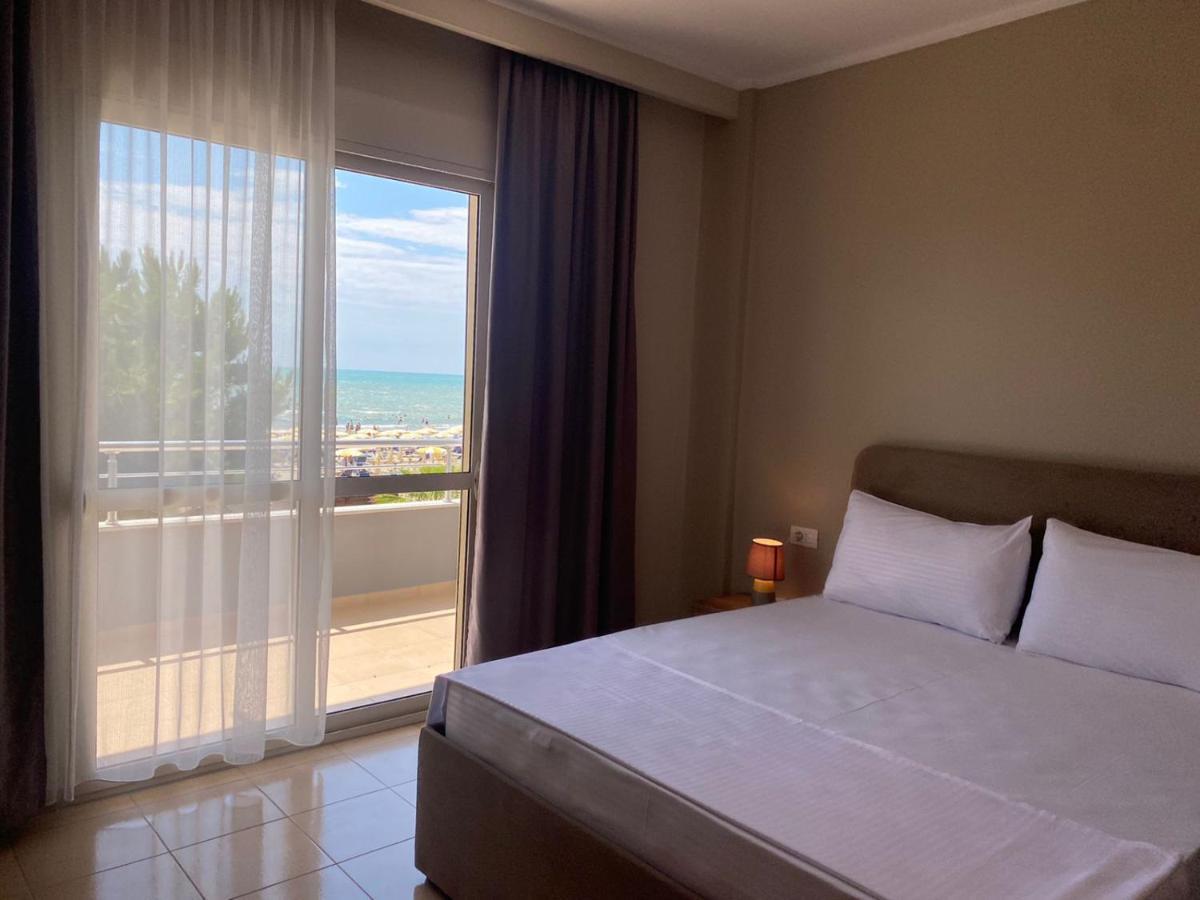 Rumar Hotel Durres Bagian luar foto