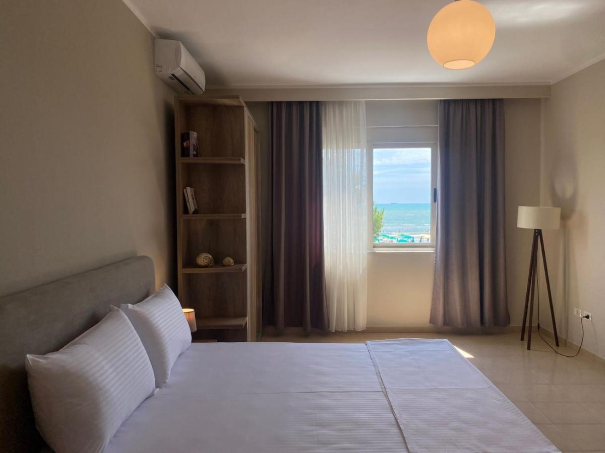 Rumar Hotel Durres Bagian luar foto