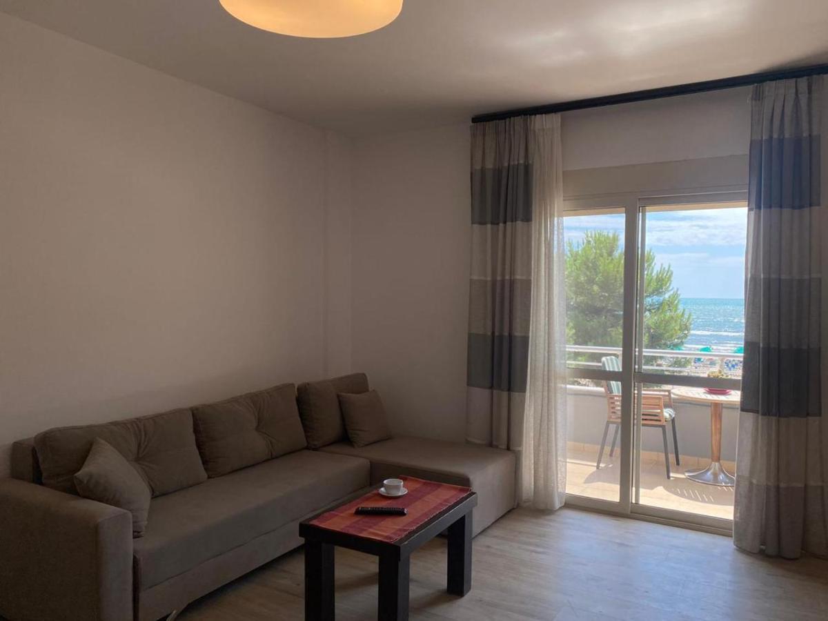 Rumar Hotel Durres Bagian luar foto