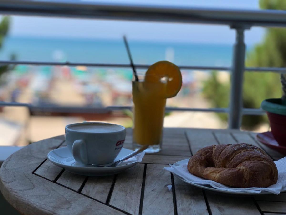 Rumar Hotel Durres Bagian luar foto