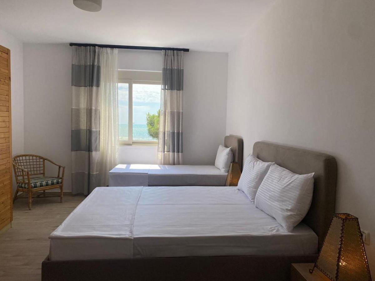 Rumar Hotel Durres Bagian luar foto